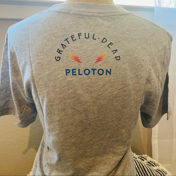 Peloton Grateful Dead Tee - Picture 2 of 2